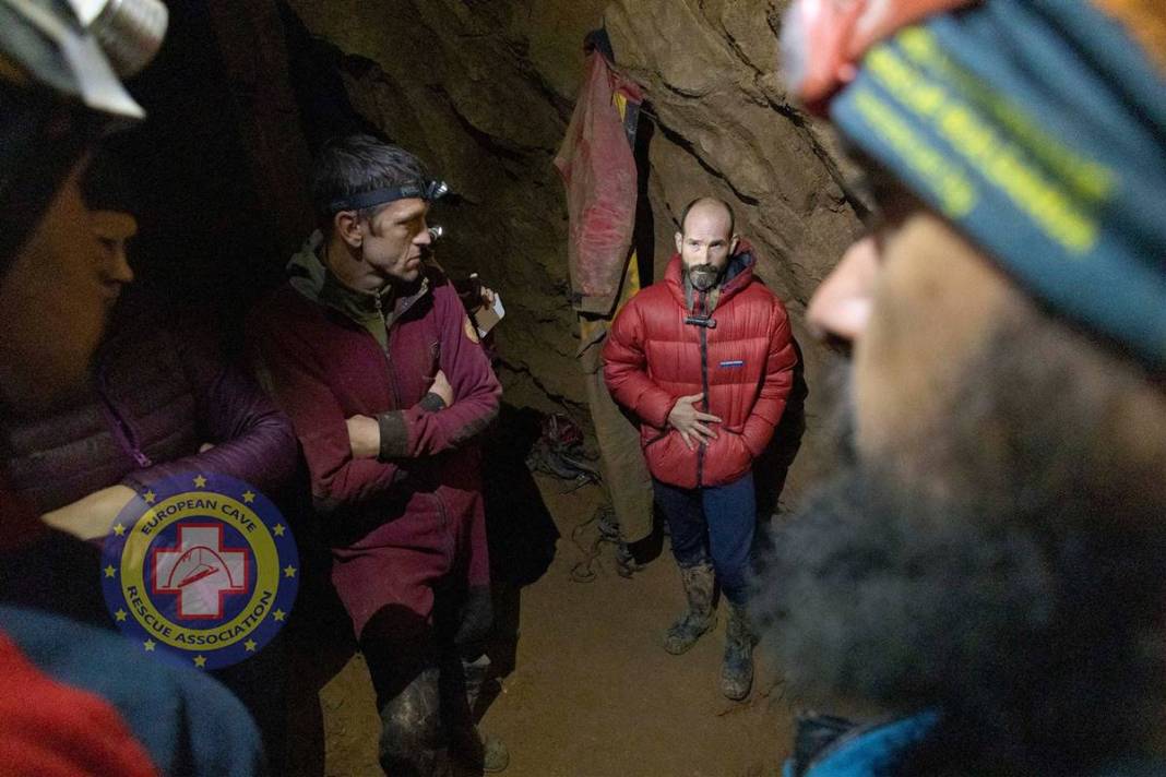 Ölümden döndüğü mağaraya geri dönecek! Mahsur kaldığı yerden kurtarılması 3 gün sürmüştü, yeniden oraya girecek 25